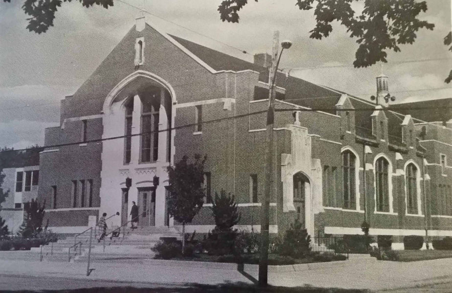 St. Laurence Church, Elgin, Ill